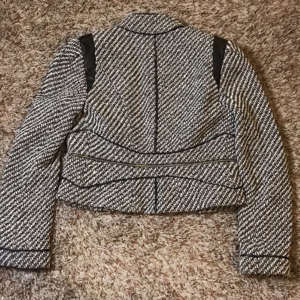 Bebe Jacket - image 5